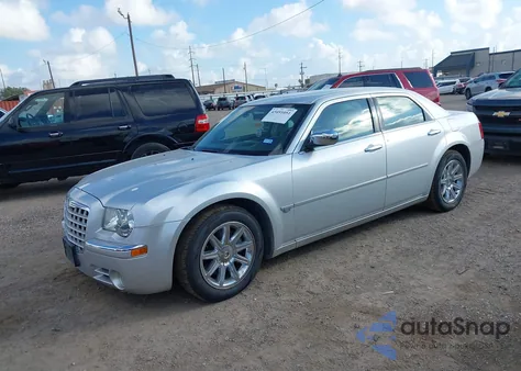 2005 Chrysler 300C from USA, damaged, VIN 2C3JA63H55H572176